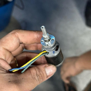 Mô Tơ Thổi Lá 4800KV Mini