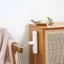 THANH DÁN TƯỜNG TREO Ổ CẮM ĐA NĂNG. GỌN GÀNG – AN TOÀN