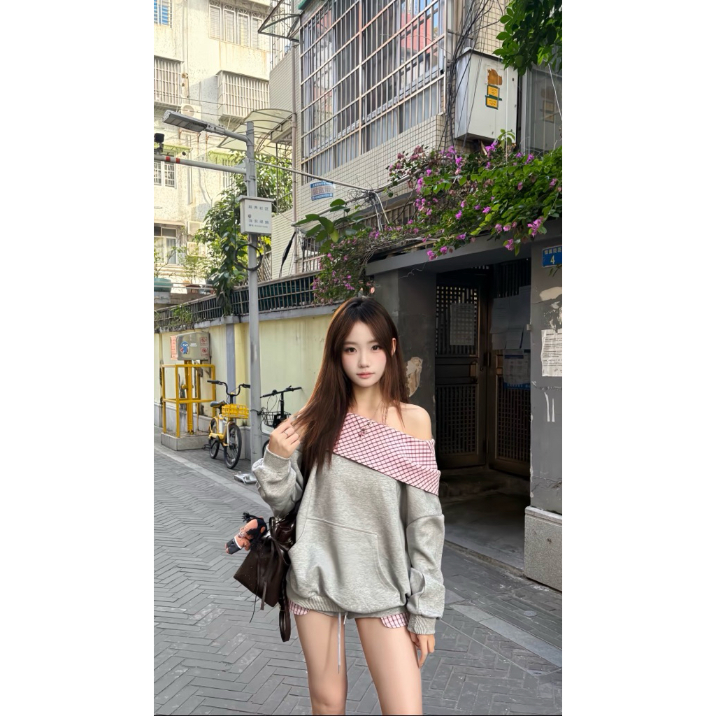 🤍 Set áo trễ vai nỉ xám xinh xắn, outfit nữ trẻ trung dễ thương | BigBuy360 - bigbuy360.vn