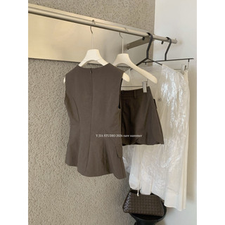𝐩𝐡𝐢𝐞𝐧 𝐘𝐉𝐈𝐀 | (Sẵn M) 9126 Set Nâu Xám Áo Sát Nách Cổ Tròn Peplum Mix Chân Váy Bí