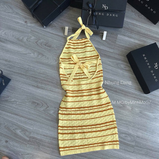Váy Body Yếm Kẻ Vàng Chuẩn Nhung Đặng