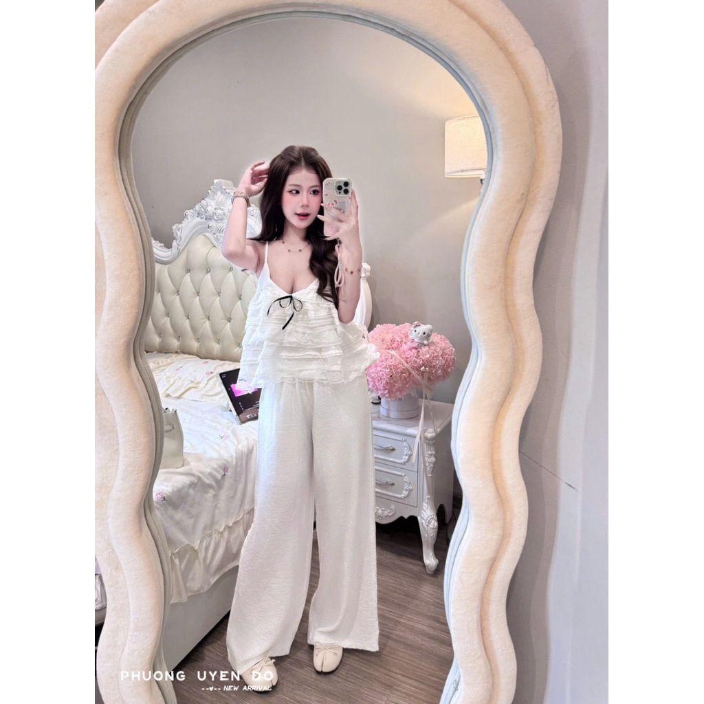 Set áo 2s tầng viền ren phối quần xuông
