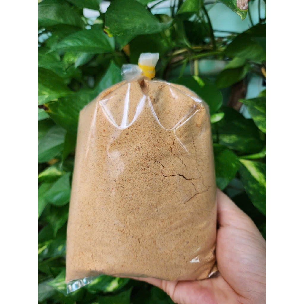 Muối tỏi nhuyễn loại ngon 500g thơm ngon, vị cay nhẹ, dùng trộn bánh tráng.