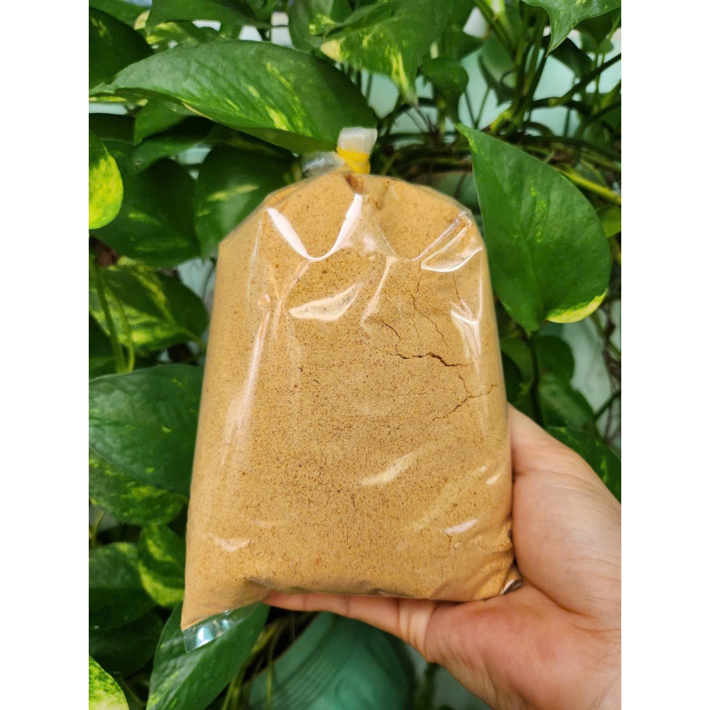Muối tỏi nhuyễn loại ngon 500g thơm ngon, vị cay nhẹ, dùng trộn bánh tráng.