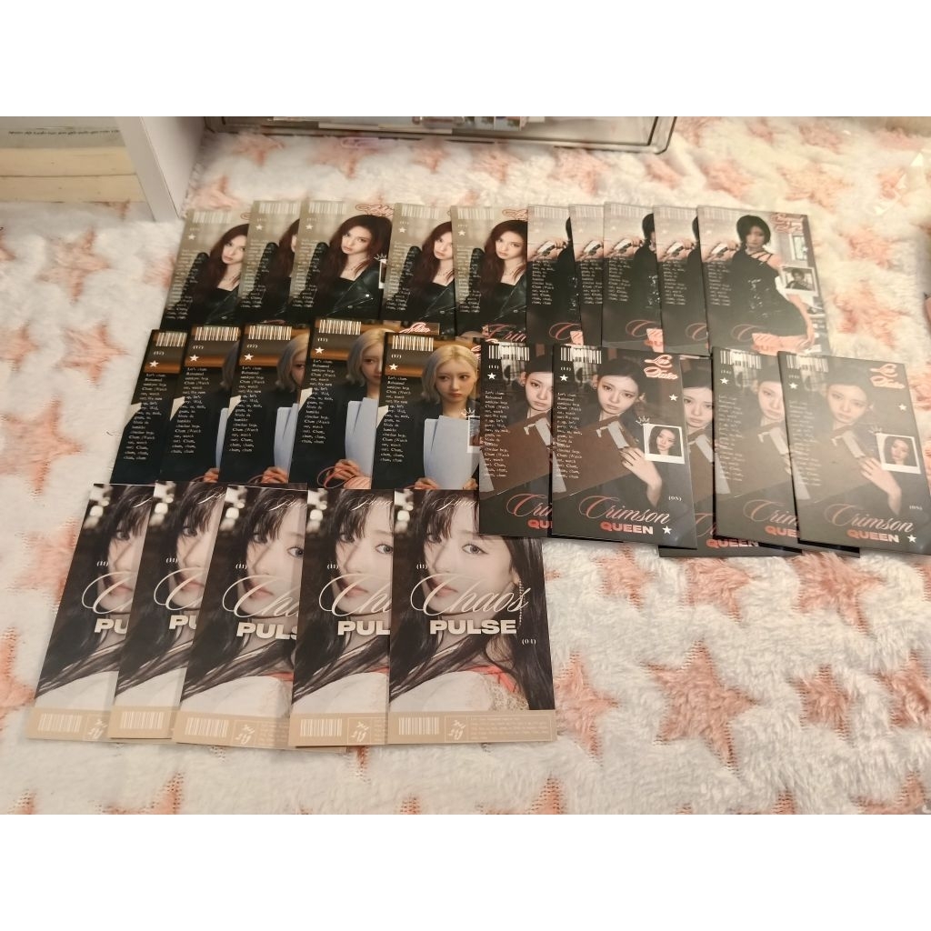 Box mix 100 card dess Babymonster.