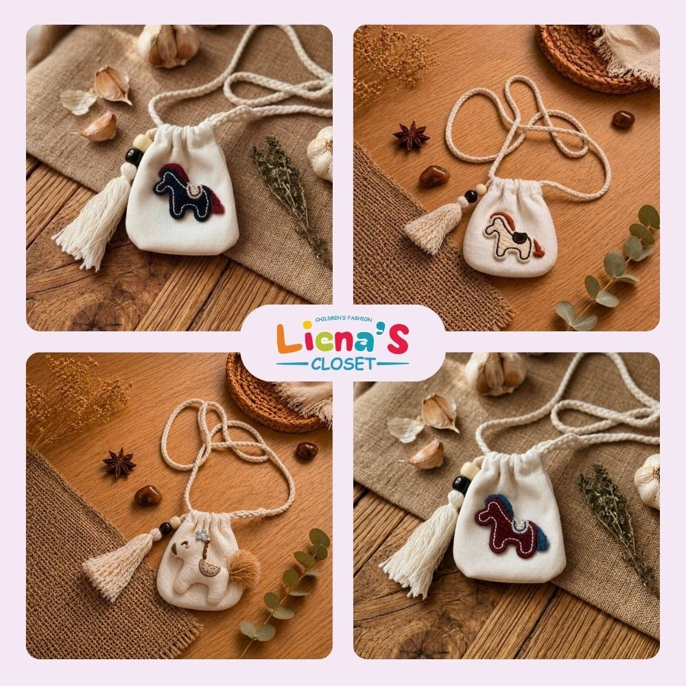 Túi Tỏi Đeo Cổ Hình Ngựa Cho Bé Vải Nỉ 2 Lớp Kèm Tua Rua Túi Đeo Chéo Mini Dễ Thương Bé Gái Bé Trai