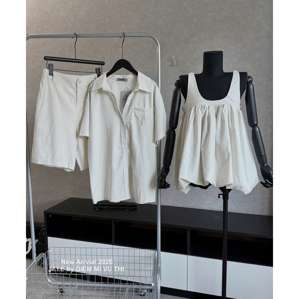 Lên ngay cho các ty con set couple đũi với 2 màu basic xinh iu lắm luôn.