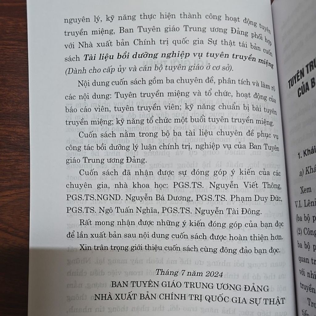 Sách - Tài liệu bồi dưỡng nghiệp vụ tuyên truyền miệng