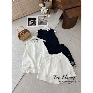 PHẠM THUỲ SHOP: SET BỘ ÁO SÁT NÁCH MIX QUẦN SHORT HOẠ TIẾT ĐỤC LỖ