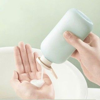 Set 3 Chai Chiết Mỹ Phẩm Du Lịch Silicon 100ml, Lọ Chiết Dầu Gội Sữa Tắm Chống Tràn Kèm Túi Zip, Bình Chiết Đi Máy Bay