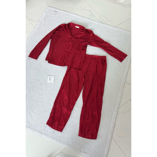 thanh lý đồ bộ lụa size L (bị giãn lưng)