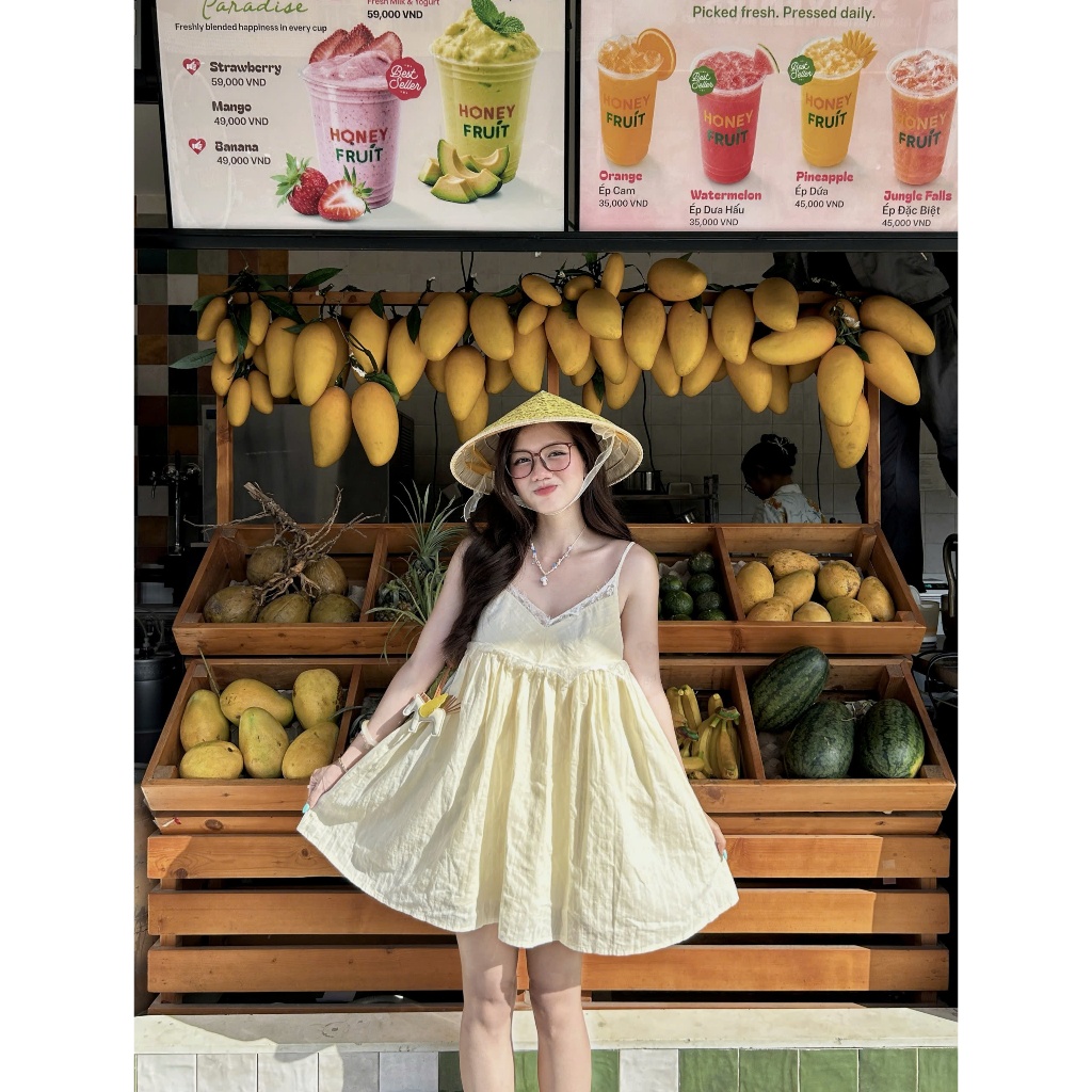 SECODEE Đầm Ngắn Nữ Hai Dây Babydoll Phối Ren Hoa YESIM DRESS Váy Tiểu Thư Ngọt Ngào FSDA2603150