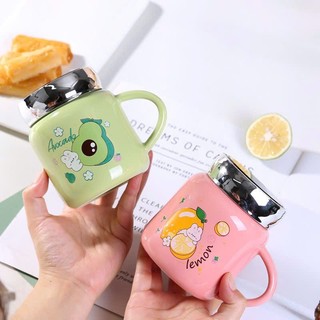 Ly sứ in hình dễ thương kèm nắp gương kim loại, dung tích 450ml