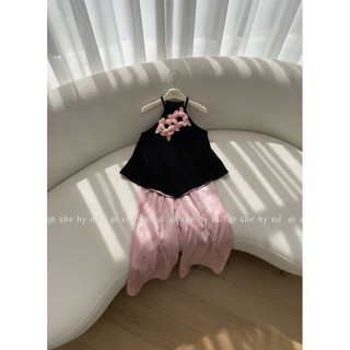 Sét áo nhung the cổ yếm khâu Hoa nhuỵ điểm cườm +quần xuông lụa