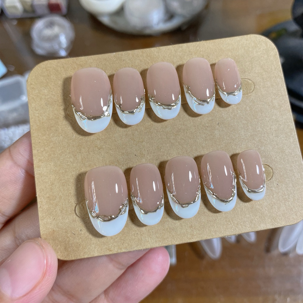 381. nailbox thạch nu de fen trắng, viền tráng gương vàng