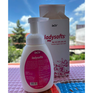 Bọt Vệ Sinh Phụ Nữ Ladysofts 250ml Làm Sạch Dịu Nhẹ Hỗ Trợ Khử Mùi Chăm Sóc Vùng Kín Hằng Ngày