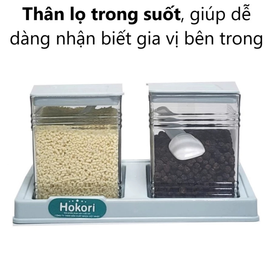 Bộ Lọ Đựng Gia Vị Kèm Muỗng Hokori Có Nắp Đậy Kèm Thìa Tặng Kèm Khay Nhựa Việt Nhật