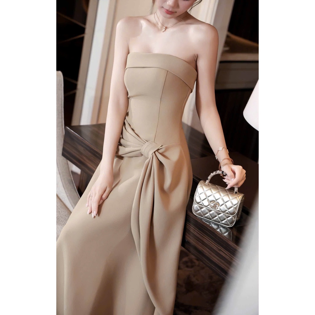 NH CLOTHER -Váy cúp ngực trần vai dáng xòe dài đính nơ eo màu trắng