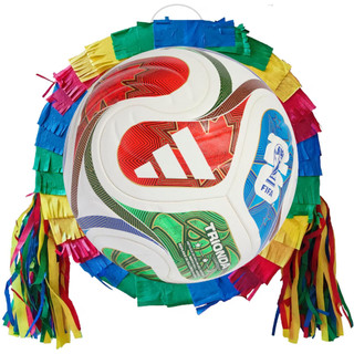 Trò chơi đập kẹo pinata bóng đá, món quà cho các fan hâm mộ thể thao vua