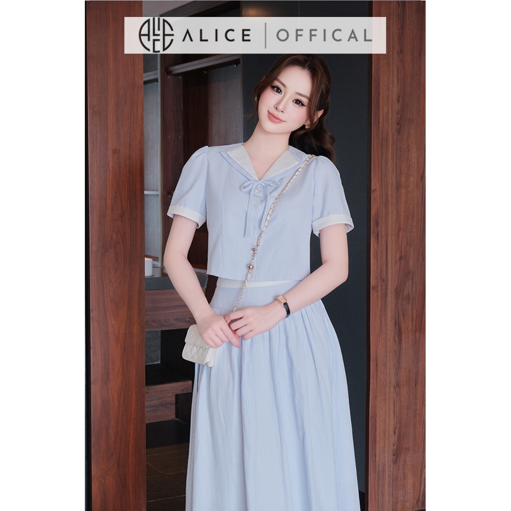 Set Váy Thanh Lịch Alice Chất Thô Kẻ Xanh Phối Trắng, Áo Croptop Bo gấu Cổ Thủy Thủ Phối Váy Midi Cạp Cao Xếp Li S1097