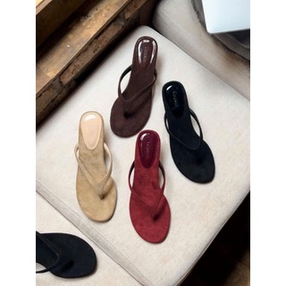 [V-008] Giày cao gót nữ mũi tròn quai xỏ ngón gót nhọn cao 4cm dễ mang hàng ngày, chất liệu da lộn By Verasca - V008
