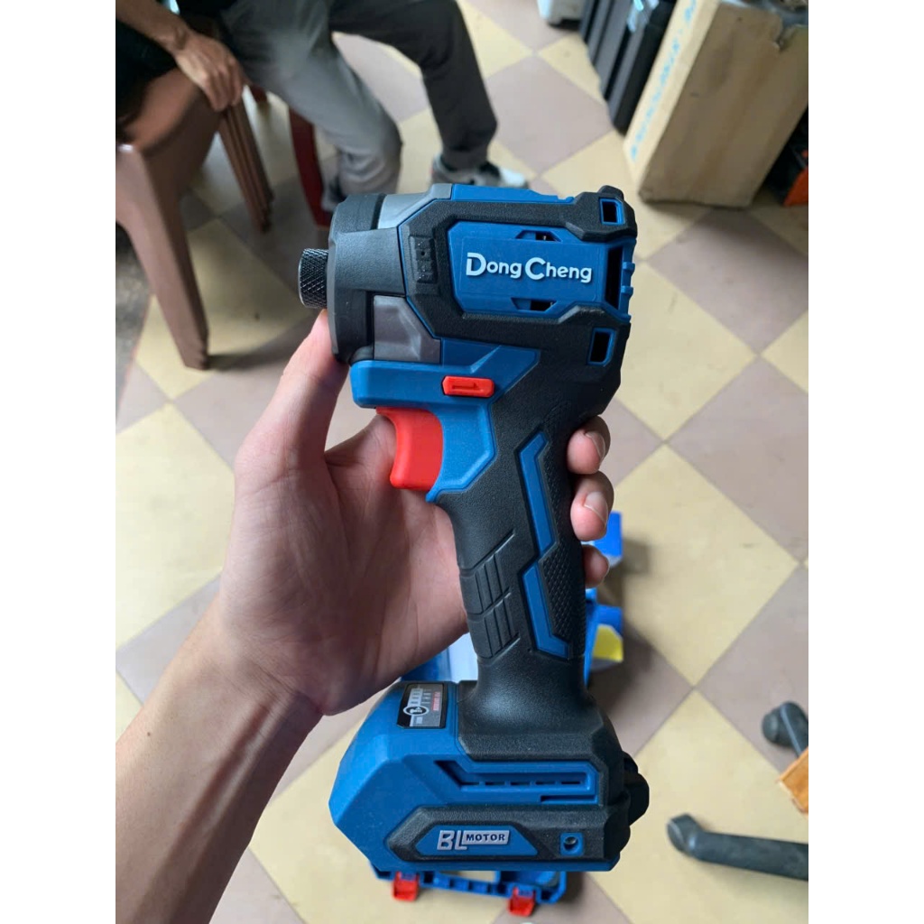 DCPL208 Máy Vặn Vít Dùng Pin 20V Lực 208Nm Chính Hãng DongCheng Việt Nam