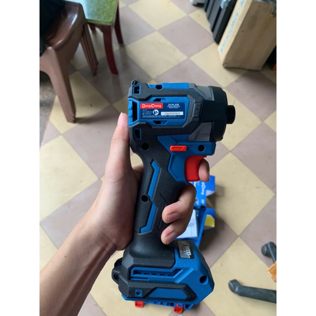 DCPL208 Máy Vặn Vít Dùng Pin 20V Lực 208Nm Chính Hãng DongCheng Việt Nam