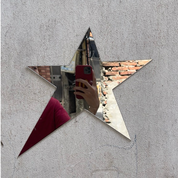 Gương Dán Tường Hình Ngôi Sao, Gương Decor Phòng Ngôi Sao, Gương Mica Chống Vỡ Star Mirror 3 - Mizzor Studio