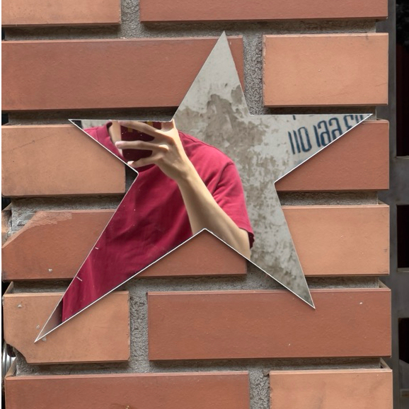 Gương Dán Tường Hình Ngôi Sao, Gương Decor Phòng Ngôi Sao, Gương Mica Chống Vỡ Star Mirror 3 - Mizzor Studio