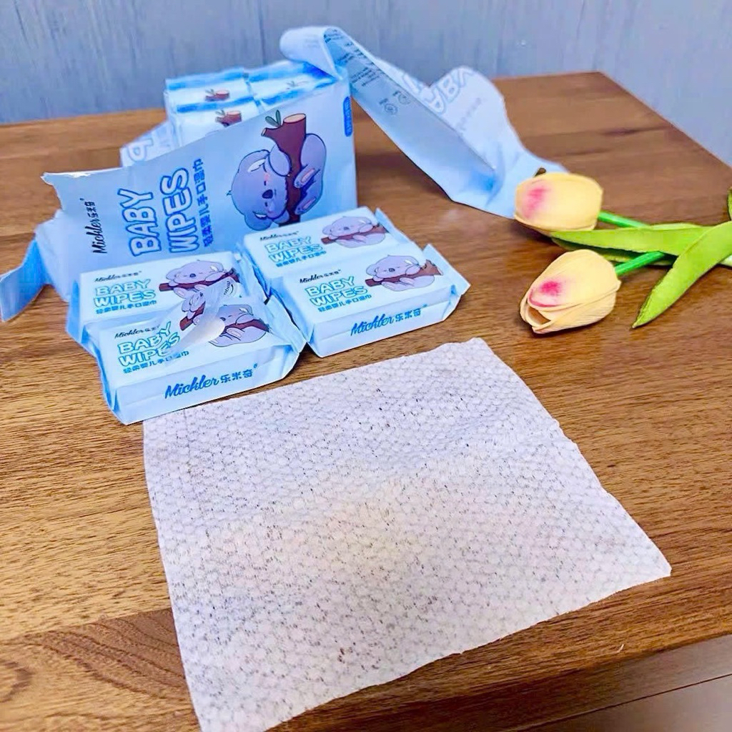 SET 8 GÓI KHĂN ƯỚT MINI BỎ TÚI TIỆN DỤNG