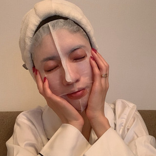 Mask Kracie Hadabisei 3D Mặt Nạ Cấp Ẩm,Chống Lão Hoá,Mềm Mịn Da Hộp 4Miếng SK46