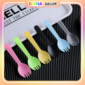 Combo 100 Nĩa Nhựa Dùng 1 Lần Nhiều Màu, Tiện Lợi DUHA 094