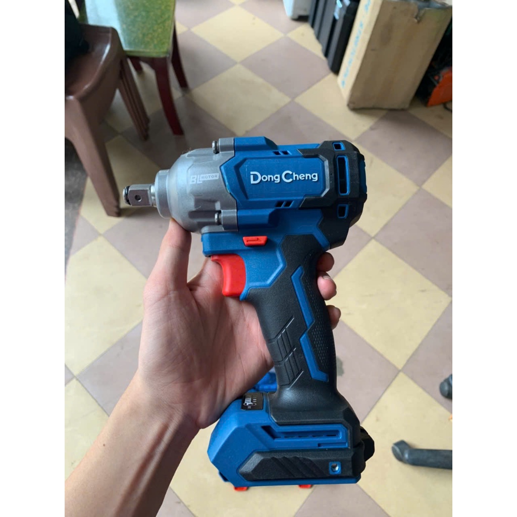 DCPB488 Máy Siết Bulon Dùng Pin 20V Lực 488Nm Chính Hãng DongCheng Việt Nam