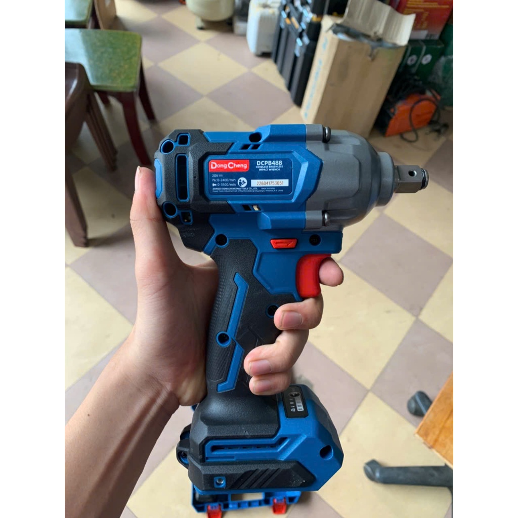 DCPB488 Máy Siết Bulon Dùng Pin 20V Lực 488Nm Chính Hãng DongCheng Việt Nam