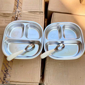 Khay Cơm Inox 304/ 3 Ngăn Kèm Muỗng