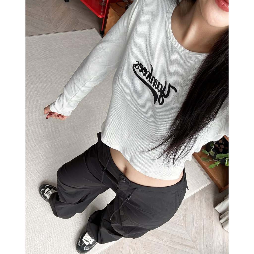 Áo Thun Dài Tay Crop Longsleeve Cotton Varsity GREYB | BigBuy360 - bigbuy360.vn