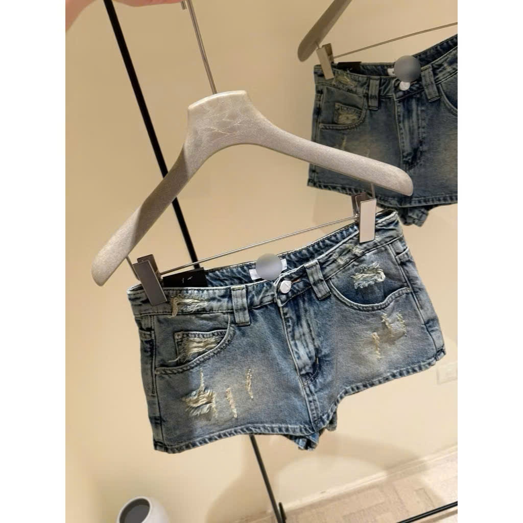 Quần Short Jean Nữ Rách Bụi Bặm, Quần Đùi Bò Dáng Ngắn Sexy Hack Chân Màu Xanh Wash Vintage.