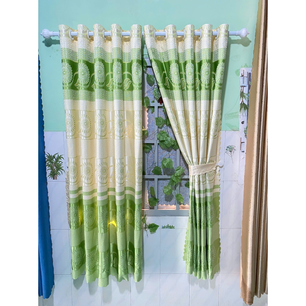 1 TẤM GẤM HOA VĂNMAUF XANH LÁ BÔNG TRÒN  CHƯA CÓ CÂY TREO - TREO 1 TẤM MUA 1 TẤM _TREO 2 TẤM MUA 2 TẤM RÈM CỬA VIỆT HÀN