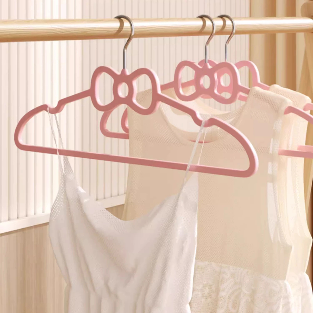 Móc Treo Quần Áo Hình Nơ Kitty Nhựa PP Dẻo Dai Có Rãnh Chống Trượt HOMIE, Mắc Áo Váy 2 Dễ Thương