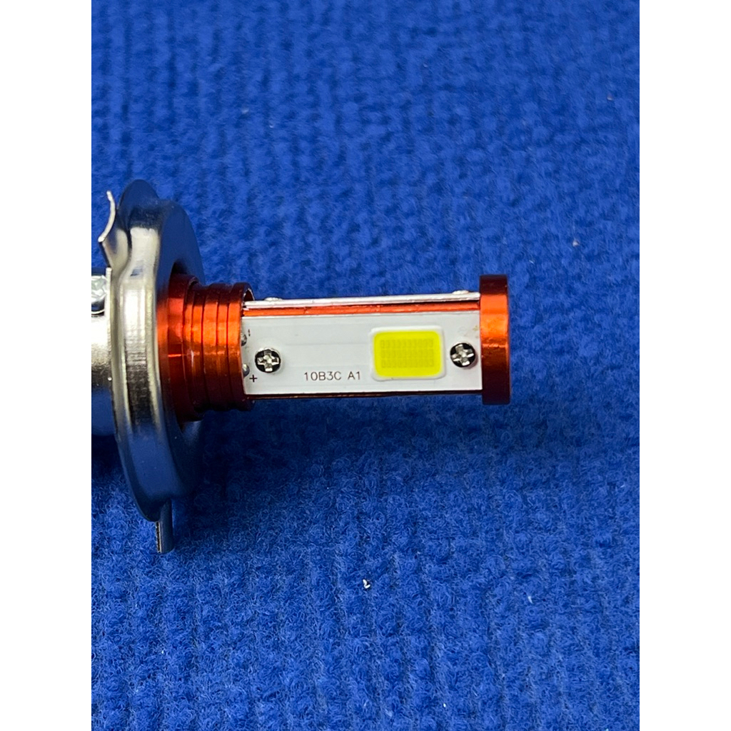 Đèn Led Râu Tản Nhiệt 3 Tim 30W - 40W Gắn Tất Cả Các Loại Xe Máy Cao Cấp Chất Lượng Cao Bền Đẹp