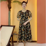 Đầm xòe trung niên cho mẹ - Cổ tròn tay ngắn -  Đen hoa - TTV2079 — ảnh 1