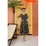 Đầm xòe trung niên cho mẹ - Cổ tròn tay ngắn -  Đen hoa - TTV2079 — ảnh 3