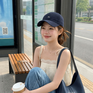 Mũ Lưỡi Trai Thêu Chữ Lucy, Nam Nữ Unisex, Cotton Cao Cấp, Form Mềm, Nón Kết Thời Trang Hàn Quốc