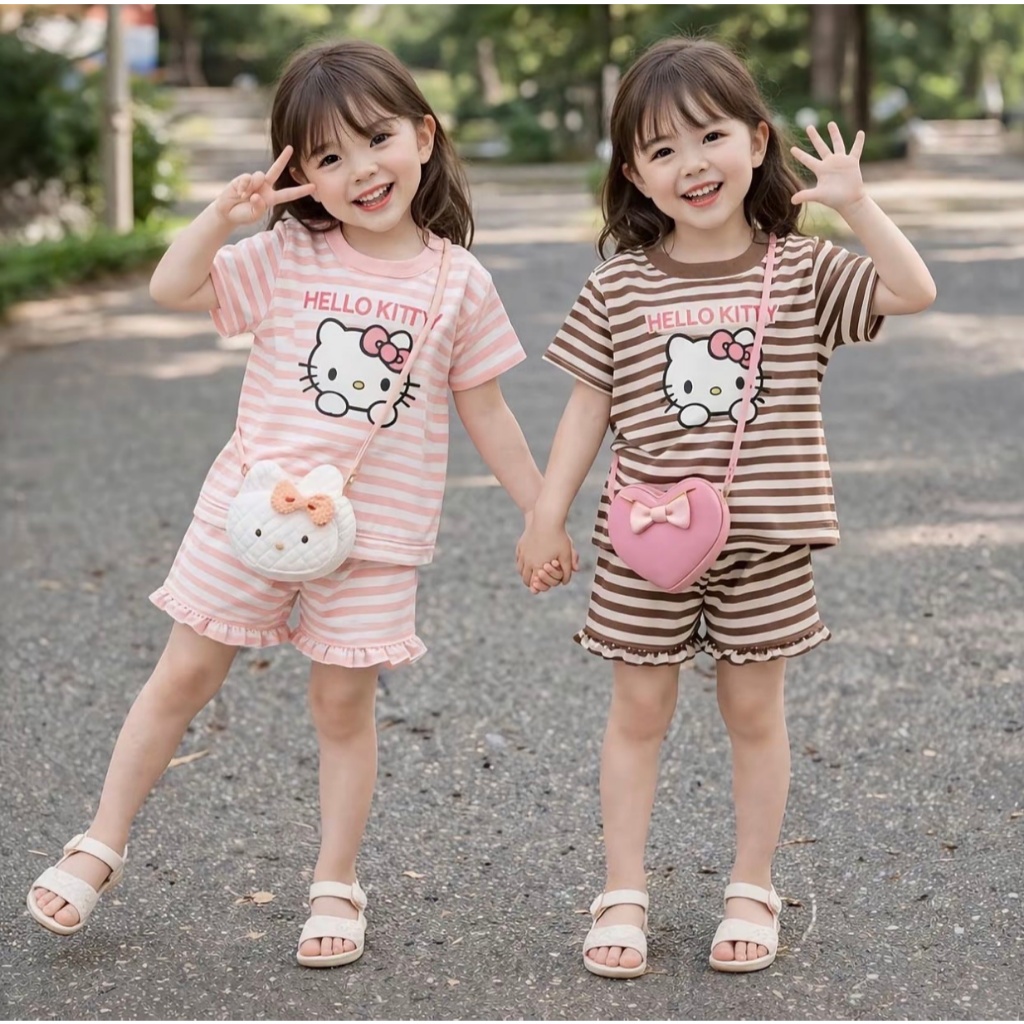 SÉT BỘ QUẦN ÁO KẺ VIỀN BÈO  IN HÌNH HELO KITTY XINH XẮN DỄ THƯƠNG CHO BÉ GÁI sz từ 9-35kg
