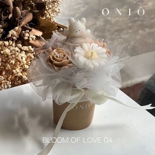 Hoa nến thơm, Hương thơm tinh dầu, quà tặng sinh nhật, quà tặng tốt nghiệp - Bloom Of Love - ONIÕ