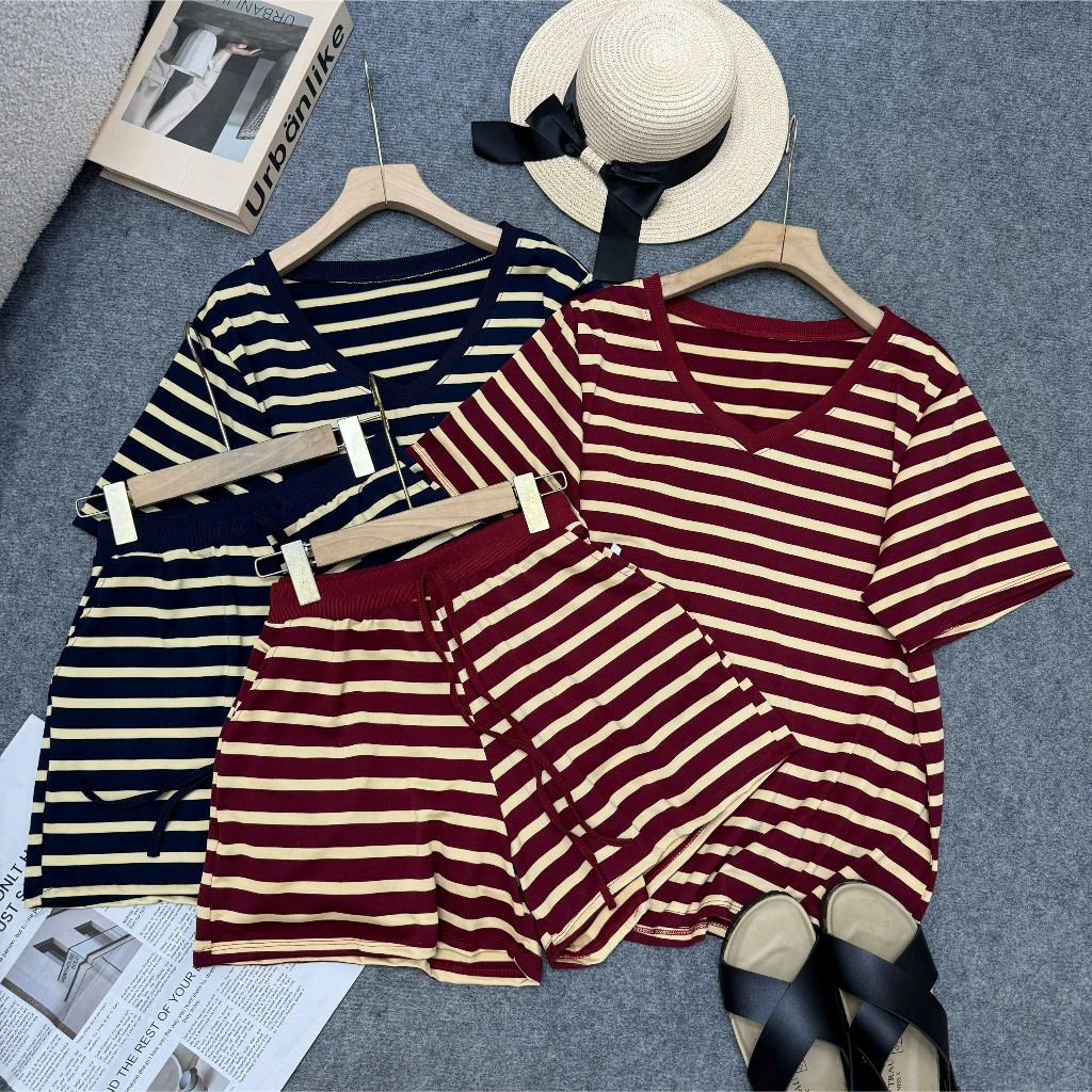 Set Bộ Bigsize Nữ Kẻ Sọc Đen Trắng Cổ Tim, Áo Thun Tay Ngắn Quần Short Thun Mát Từ 50-92kg