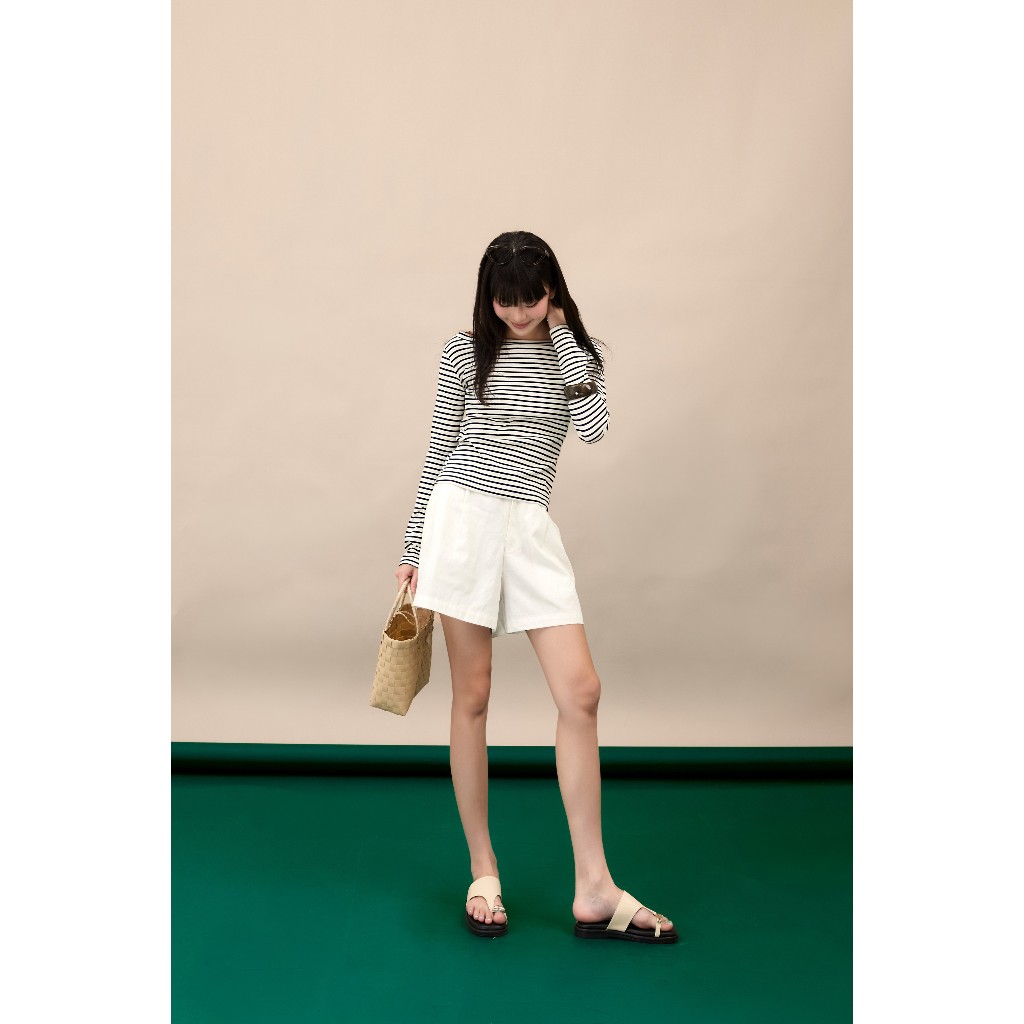 Quần short nữ dáng chữ a Miya Miều Est.2013 chất vải kaki cotton đứng form mặc hằng ngày