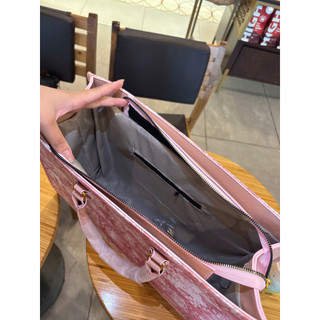 Túi Công Sở Vải LUMIBAG  Form Cứng Hoạ Tiết Hoa Văn Chữ GIL Size Đại Size 41 Đựng Vừa Laptop [LM2639]