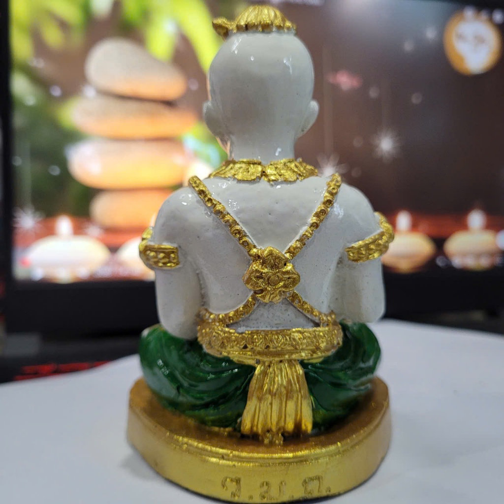 VẬT TRANG TRÍ MINI MANG THEO BÊN NGƯỜI CAO 12CM