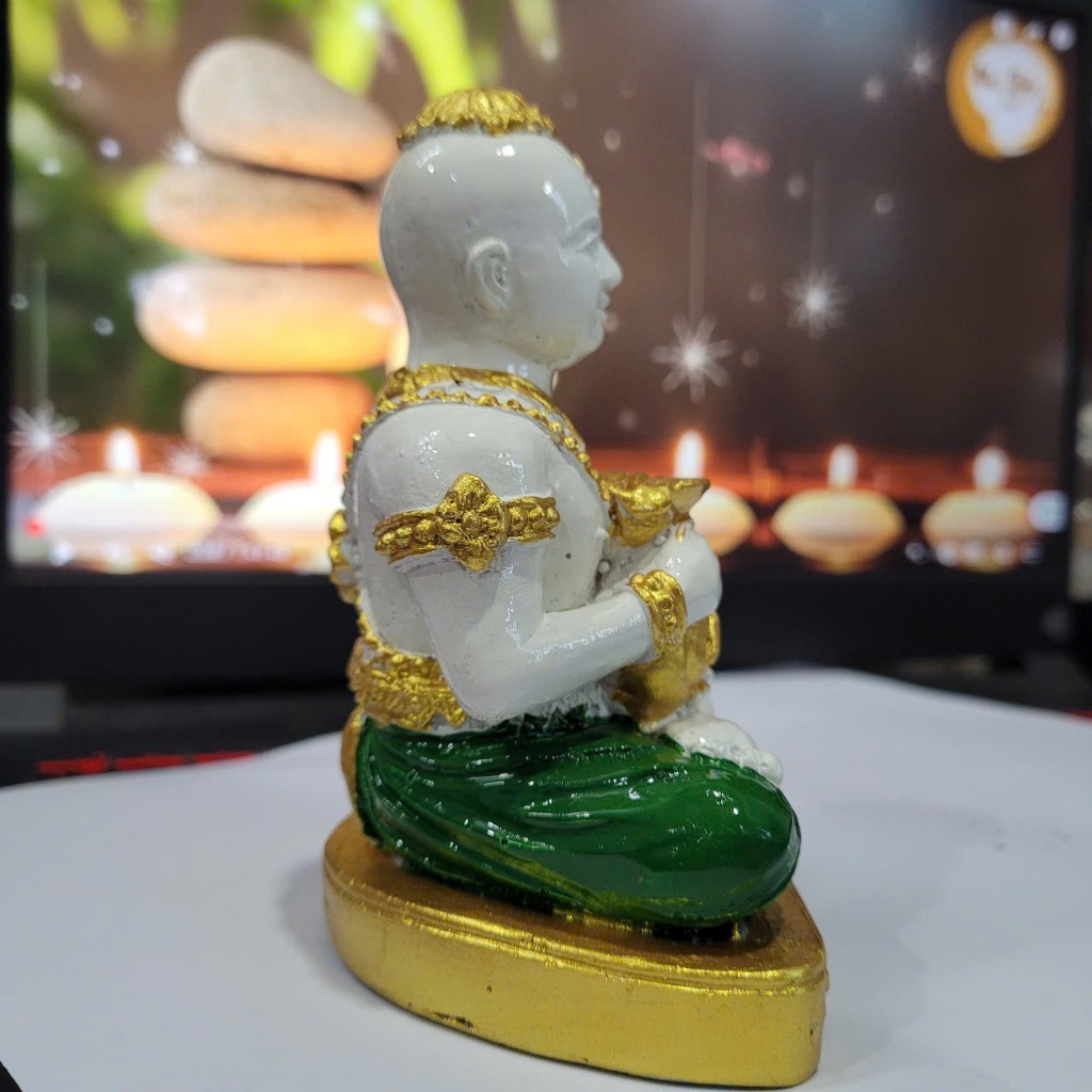 VẬT TRANG TRÍ MINI MANG THEO BÊN NGƯỜI CAO 12CM
